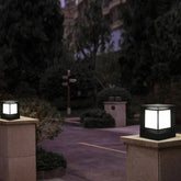 Colonne Lumineuse D'Extérieur Solaire Carrée En Verre Dépoli - Clowas.fr